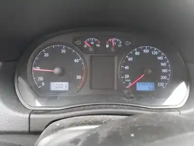 Veículo de Sucata volkswagen polo (9n1) 1.9 sdi do ano 2004 alimentado asy