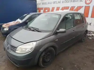 Sloopvoertuig renault scenic ii 1.6 16v van het jaar 2004 aangedreven k4m782