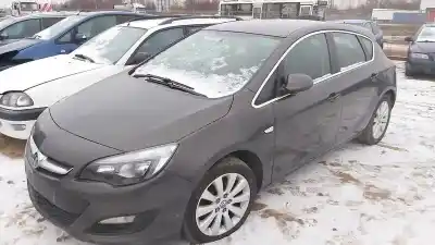 Véhicule à la ferraille opel astra j lim. 1.6 cdti dpf de l'année 2015 alimenté b16dtl