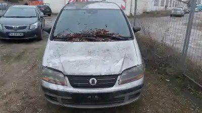 Veículo de Sucata fiat idea (135) 1.3 16v jtd 16v dynamic plus (10.2005->) do ano 2004 alimentado 188a9000