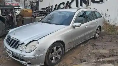 Veículo de Sucata mercedes-benz clase e (w211) e 270 cdi (211.016) do ano 2004 alimentado 647.961