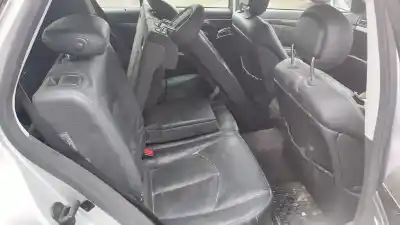 Veículo de Sucata mercedes-benz clase e (w211) e 270 cdi (211.016) do ano 2004 alimentado 647.961