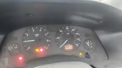 Veículo de Sucata opel zafira a 1.8 16v do ano 2001 alimentado z18xe