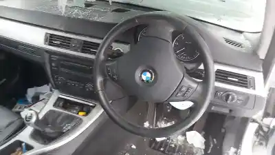 Veículo de Sucata bmw 3-series, e90 / e91 / e93 2005.02 - 2009.01 320 d 120kw 2005.01 - 2011.12 do ano 2005 alimentado 204d4