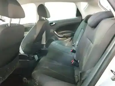 Veículo de Sucata seat ibiza (6j5) 1.4 16v do ano 2011 alimentado cgg