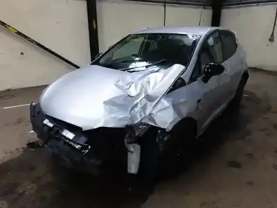 Veículo de Sucata seat ibiza (6j5) 1.4 16v do ano 2011 alimentado cgg