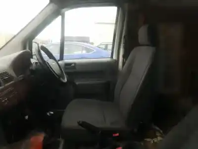 Здавання транспортного засобу ford transit connect (tc7) 1.8 tdci cat року 2005 потужний 