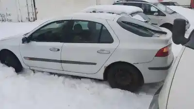 Sloopvoertuig renault laguna ii (bg0) 1.8 cat van het jaar 2002 aangedreven f4p770