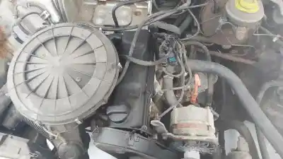 Scrapping Vehicle audi 80 (811/813) 1.8 of the year 1990 powered 