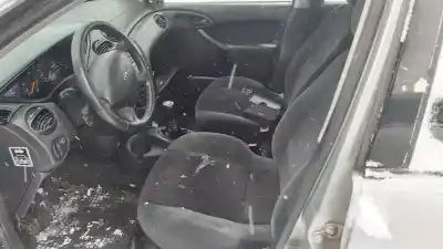 Veículo de Sucata ford focus turnier (cb4) 1.6 16v cat do ano 1999 alimentado 