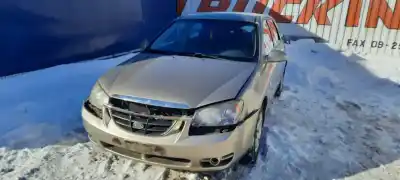 Veicolo di demolizione kia cerato 1.6 lx berlina dell'anno 2004 alimentato g4ed