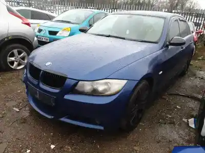Véhicule à la ferraille bmw 3-series, e90 / e91 / e93 2005.02 - 2009.01 320 d 120kw 2005.01 - 2011.12 de l'année 2006 alimenté m47n2