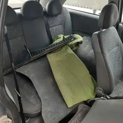 Здавання транспортного засобу opel corsa e 1.4 року 2000 потужний z14xe