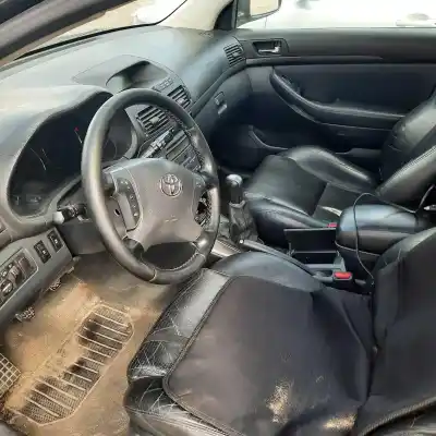 Veículo de Sucata toyota avensis wagon (t25) 2.0 d-4d executive do ano 2005 alimentado 1cdftv