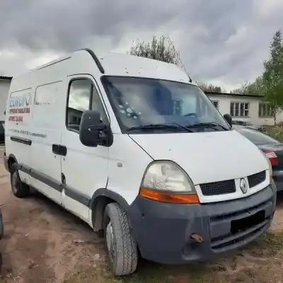 Veicolo di demolizione RENAULT MASTER, II 2003.01 - 2010.01 FACELIFT 2.5 TD 73KW 2003.01 - 2010.01 dell'anno 2005 alimentato g9u754
