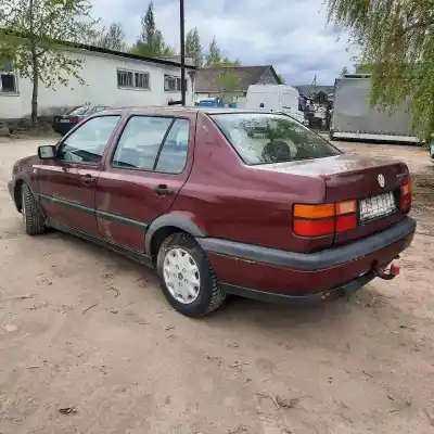 Veículo de Sucata volkswagen vento (1h2) 1.9 tdi do ano 1995 alimentado 