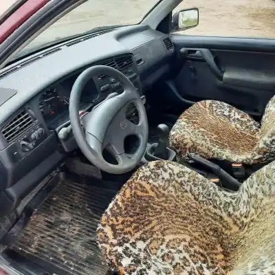 Veículo de Sucata volkswagen vento (1h2) 1.9 tdi do ano 1995 alimentado 