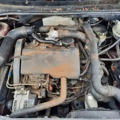 Veículo de Sucata volkswagen vento (1h2) 1.9 tdi do ano 1995 alimentado 