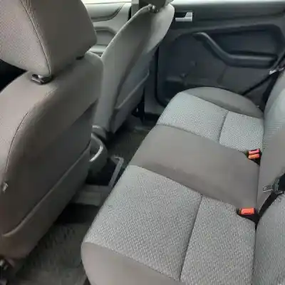 Sloopvoertuig ford                                               focus c-max (cap)                                                                                                                                                                                                                                          1.6 tdci cat                                                                                                                                                                                                                                               van het jaar 2006 aangedreven 