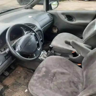 Sloopvoertuig ford galaxy (vx) 1.9 tdi cat van het jaar 1999 aangedreven 