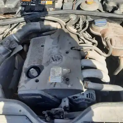 Veículo de Sucata volkswagen passat b5 (3b2) 1.6 do ano 1997 alimentado ahl