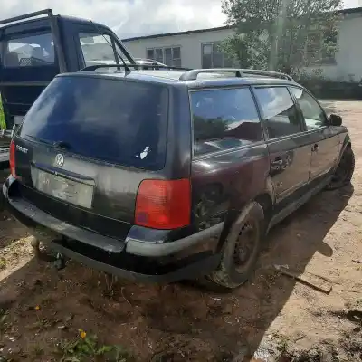 Veículo de Sucata volkswagen passat b5 (3b2) 1.6 do ano 1997 alimentado ahl