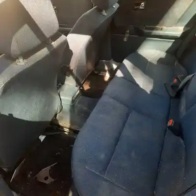 Scrapping Vehicle audi 80 (811/813) 1.8 of the year 1990 powered 