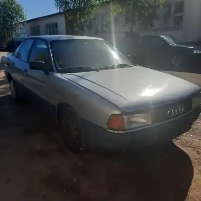 Здавання транспортного засобу AUDI 80 (811/813) 1.8 року 1990 потужний 