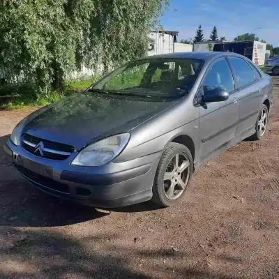 Veículo de Sucata citroen c5 i (dc_) 2.0 hdi (dcrhyb) do ano 2003 alimentado rhy