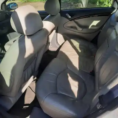 Veículo de Sucata citroen c5 i (dc_) 2.0 hdi (dcrhyb) do ano 2003 alimentado rhy