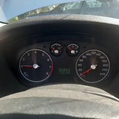 Veículo de Sucata ford focus turnier (cb4) 1.6 16v cat do ano 2006 alimentado 