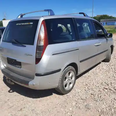 Veículo de Sucata fiat ulysse (179) 2.2 jtd dynamic do ano 2003 alimentado 