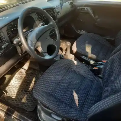 Sloopvoertuig volkswagen vento (1h2) 1.9 diesel van het jaar 1995 aangedreven 