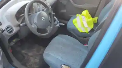 Veicolo di demolizione fiat panda (169) 1.1 8v dell'anno 2004 alimentato 