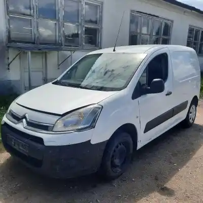 Veículo de Sucata citroen berlingo 1.6 hdi 75 sx familiar do ano 2013 alimentado 9hn