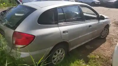 Veículo de Sucata kia rio 1.3 cat do ano 2003 alimentado 