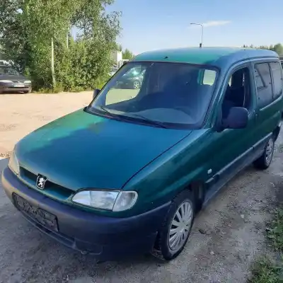 Scrapping Vehicle peugeot partner (s2) 1.9 diesel of the year 2001 powered dw8b