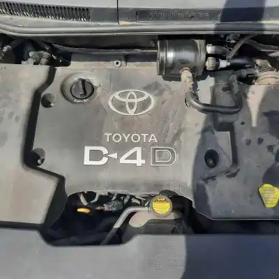 Veículo de Sucata toyota corolla verso (r1) 2.0 d-4d luna do ano 2005 alimentado 1cdftv