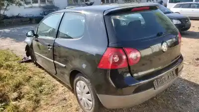 Veículo de Sucata volkswagen golf v (1k1) 1.4 16v do ano 2004 alimentado bca