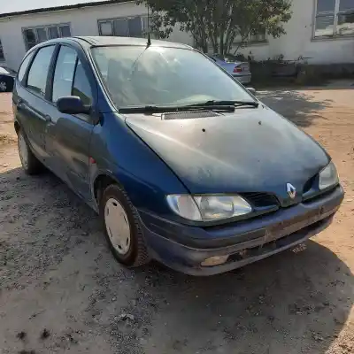 Здавання транспортного засобу RENAULT SCENIC, I 1996.01 - 1999.09 1.6 66KW K7M 1996.01 - 1999.09 року 1997 потужний k7m702