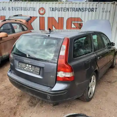 Veículo de Sucata volvo v50 (545) 2.4 do ano 2004 alimentado 
