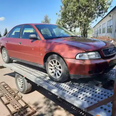 Здавання транспортного засобу audi a4 avant (b5) 1.8 року 1995 потужний 