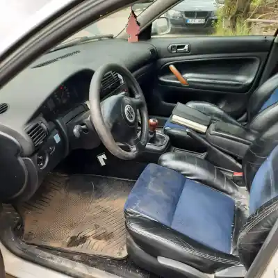 Veículo de Sucata volkswagen passat b5 (3b2) 1.9 tdi do ano 1999 alimentado 