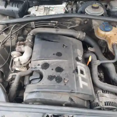 Здавання транспортного засобу audi a4 avant (b5) 1.9 tdi року 1996 потужний 