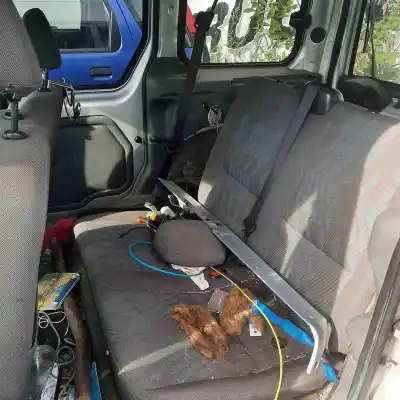 Здавання транспортного засобу ford transit connect (tc7) 1.8 tdci cat року 2005 потужний 