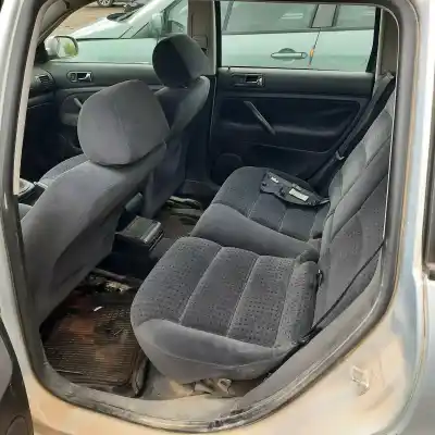 Здавання транспортного засобу volkswagen passat variant (3b5) 1.9 tdi року 1998 потужний 