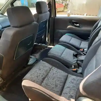 Sloopvoertuig ford galaxy (vx) 1.9 tdi cat van het jaar 2000 aangedreven 