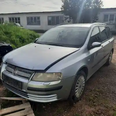 Veicolo di demolizione fiat stilo (192) 1.9 jtd / 1.9 jtd 115 active dell'anno 2004 alimentato 192a1000