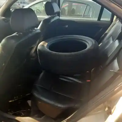 Veicolo di demolizione ford mondeo iii (b5y) 2.0 16v tddi / tdci dell'anno 2004 alimentato 