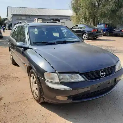 Veículo de Sucata OPEL VECTRA B CARAVAN 2.0 16V CAT (X 20 XEV / L34) do ano 1997 alimentado X20XEV